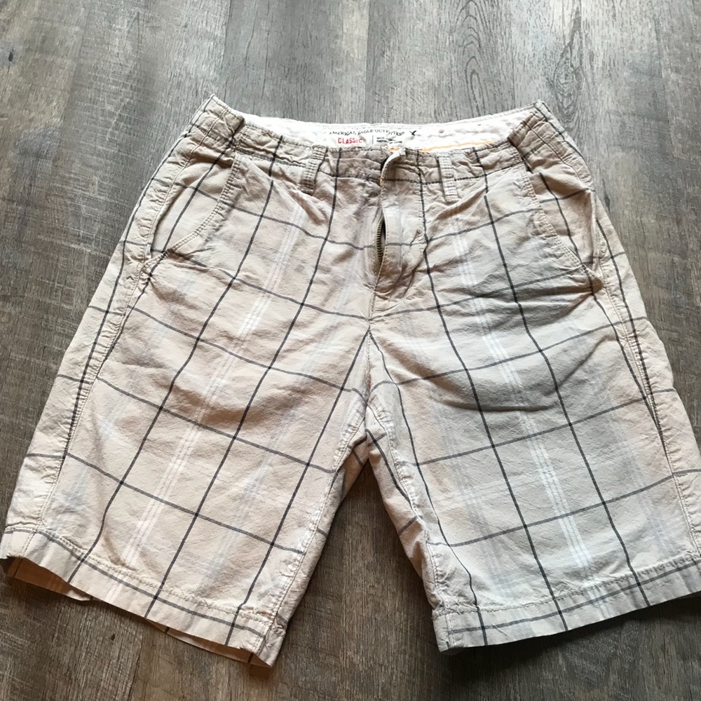 American Eagle Bermuda Shorts